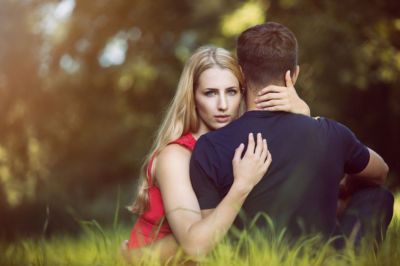 Relationship Faux Pas: How to Avoid Over-sharing on Social Media